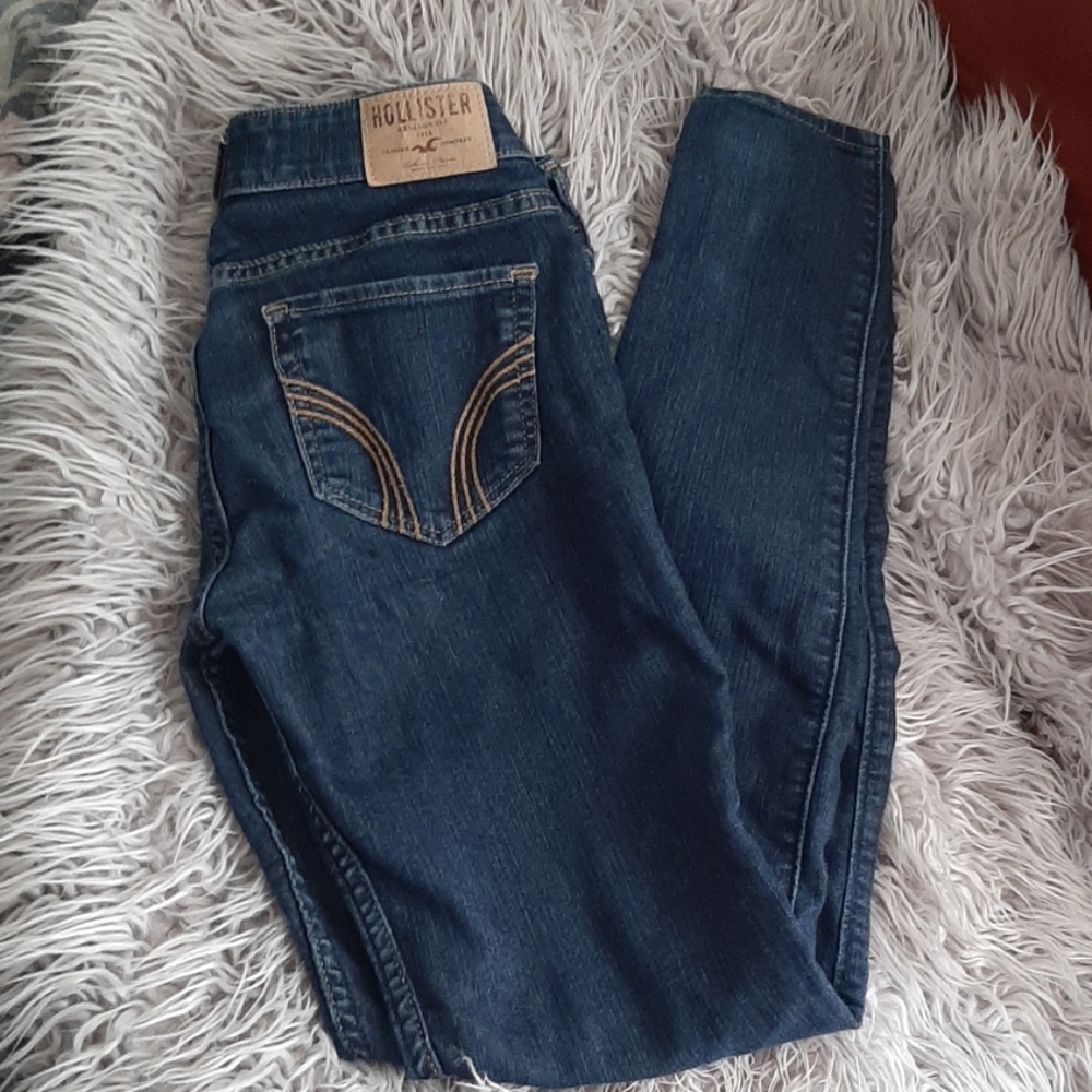 Hollister jeans